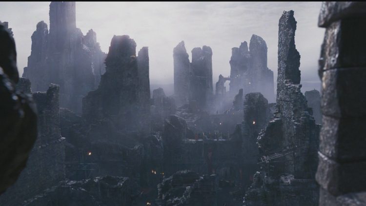 Harrenhal, the biggest castle in Game of Thrones!